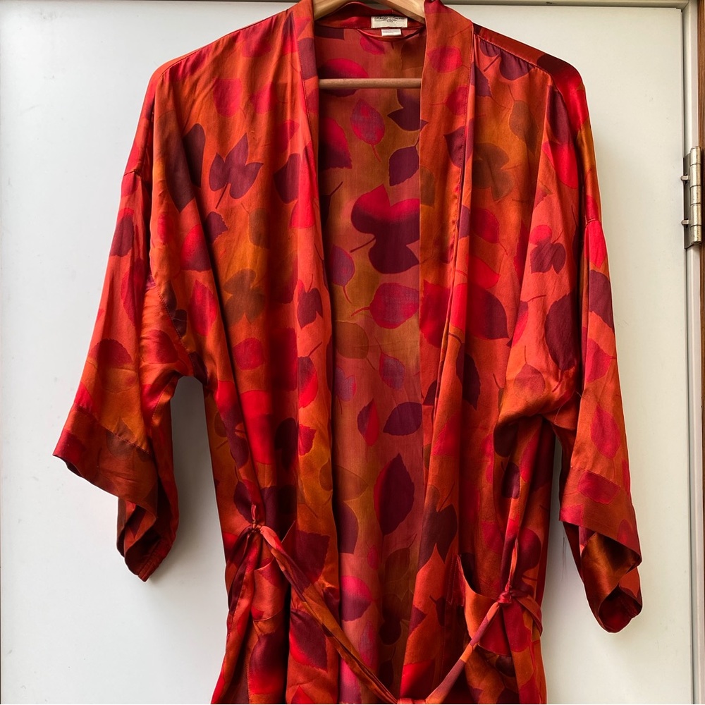 Vintage 100% Silk Robe
